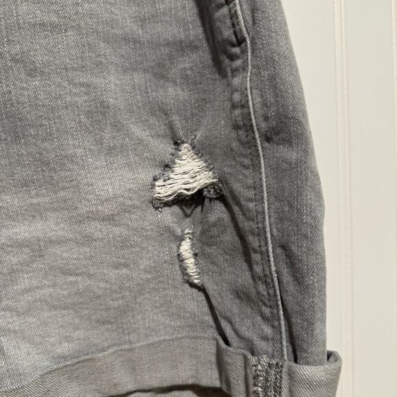 Old Navy Boyfriend Shorts Gray Denim Plus Size 18 - Picture 3 of 6